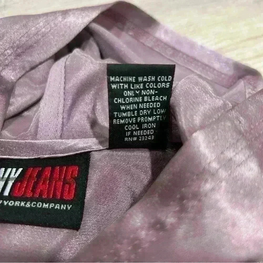 NY Jeans New York & Company Women’s Satin Hooded Zip Up Jacket Purple Size L - Picture 4 of 7